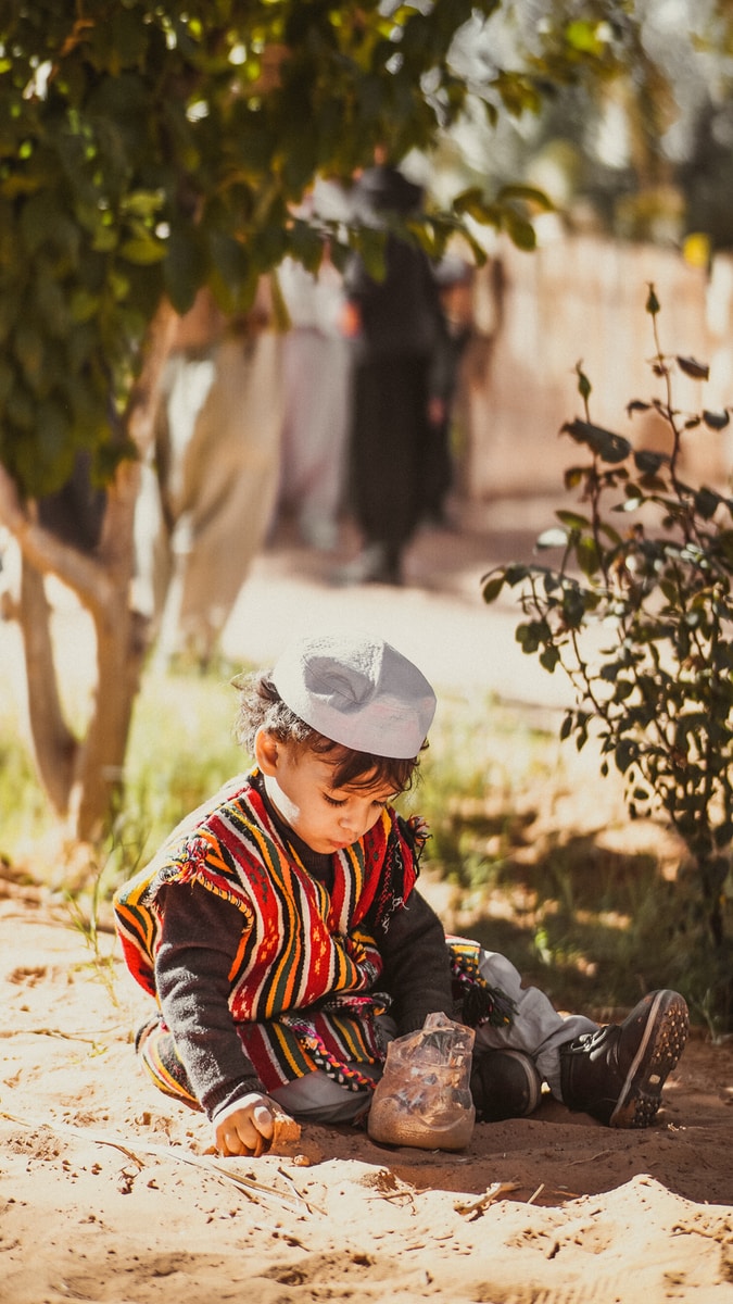 Algeria: Traditional Clothing